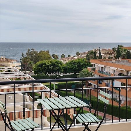 Seaview Apartment With Great Amenities & Facilities Benalmadena Exterior photo